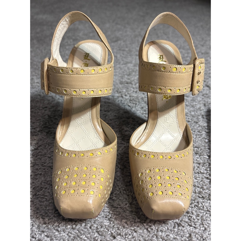 LAMB Gwen Stefani Tan Beige Yellow Perforated Platform Mary Jane Heels Pumps 6.5